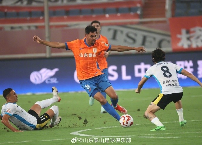 专业体育直播-感谢22190位现场球迷的声浪席卷奥体！下一战，我们继续并肩！