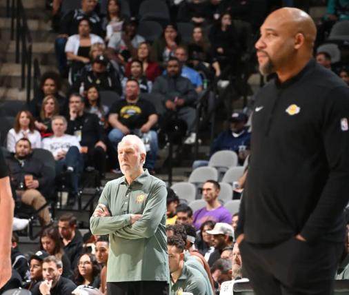 fb体育-湖人患上浓眉依赖症！没他防守稀烂 哈姆再受质疑