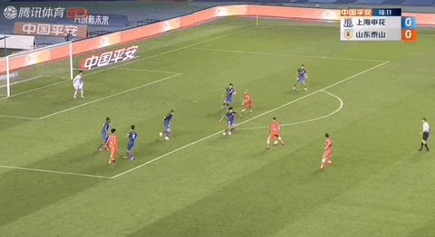 1661949581773012204.gif 【中超】吴曦点球于汉超破门 申花主场2比1逆转泰山