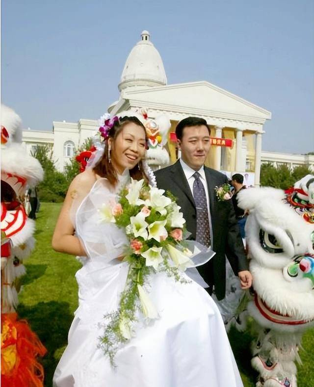 多样化赛事频道-女排传奇张越红：制造最经典一扣，退役后官至副厅级，婚姻美满幸福|葛勇|排球|体育局|雅典奥运会|中国女排_新浪体育_新浪新闻